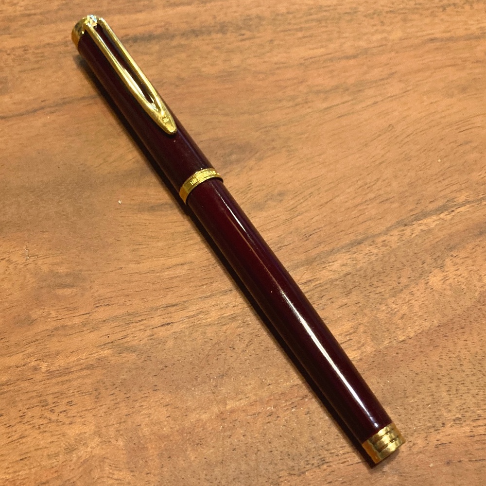 Waterman Ideal 18K Burgundy Fountain Pen